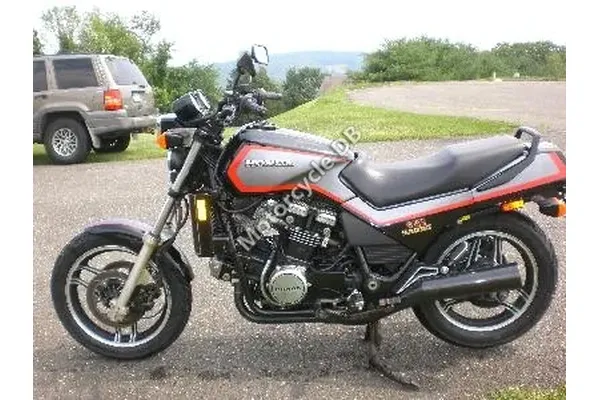 1985 Honda V65 VF1100S Sabre