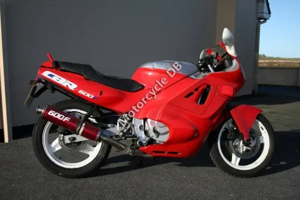 1987 Honda VF 400 F