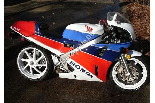 1990 Honda VFR 750 R / RC 30