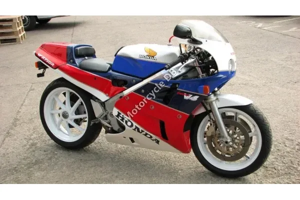 1992 Honda VFR 750 R / RC 30