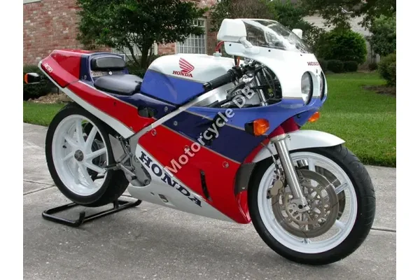 1989 Honda VFR 750 R / RC 30