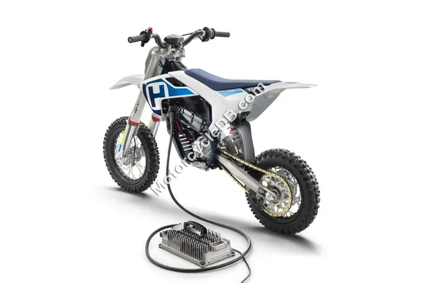 2023 Husqvarna EE 5