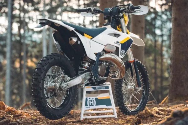 2025 Husqvarna TE125