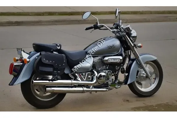 2004 Hyosung GV 125 Aquila