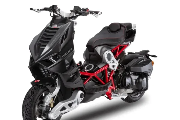 2025 Italjet Dragster 300