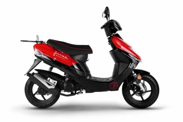 2020 Junak 104