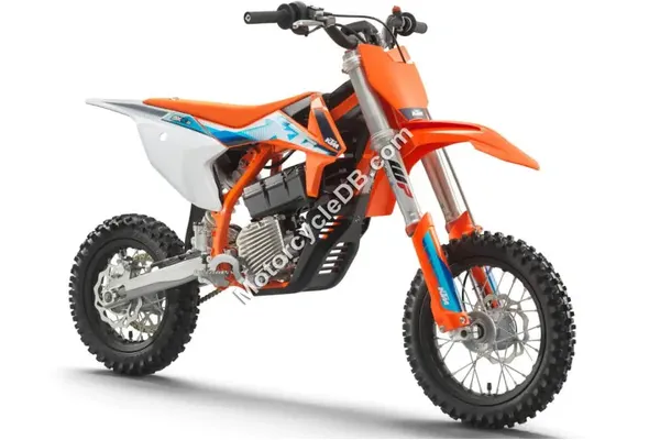 2022 KTM SX-E 5