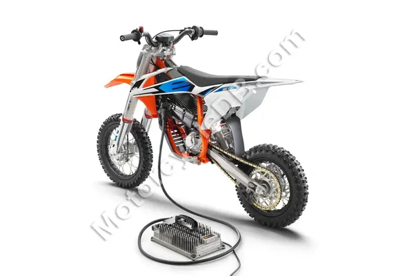 2020 KTM SX-E 5