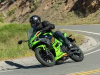 Kawasaki Ninja 400 KRT 2024 73425 Thumb