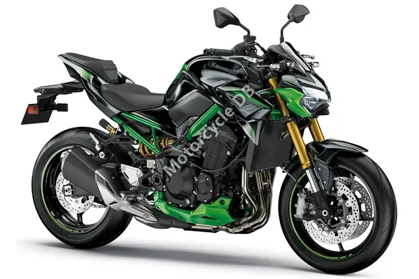 2023 Kawasaki Z900 SE