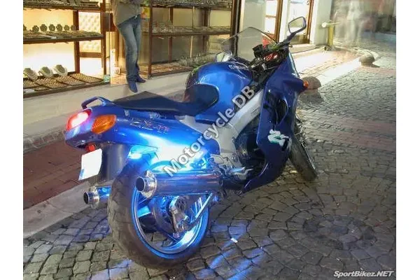 1996 Kawasaki ZZR 1100