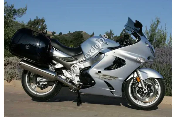 2004 Kawasaki ZZR 1200