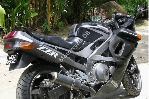 1993 Kawasaki ZZ-R 600
