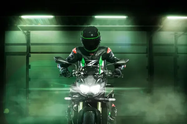 2026 Kawasaki Z H2 SE