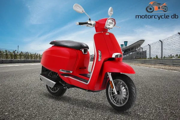 2021 Lambretta V50 Special