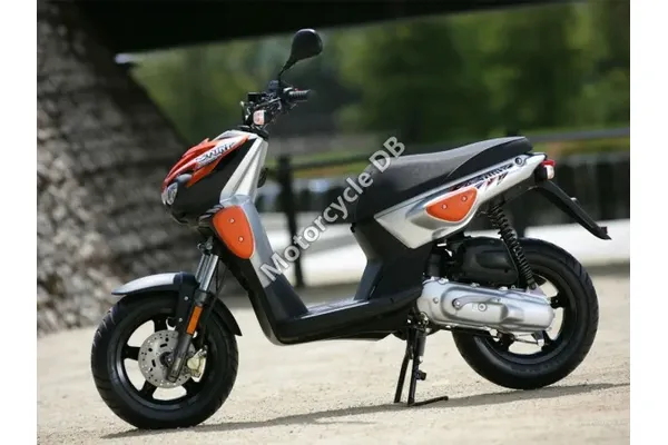 2007 MBK Stunt