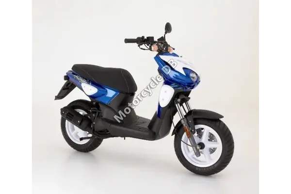 2006 MBK Stunt