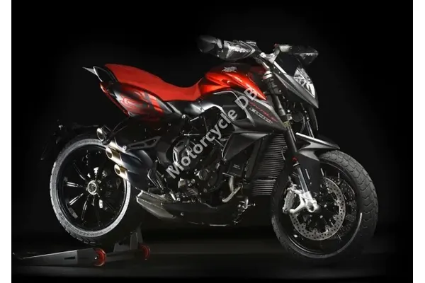 2018 MV Agusta Rivale 800