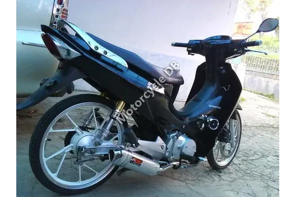 2011 Modenas Karisma 125