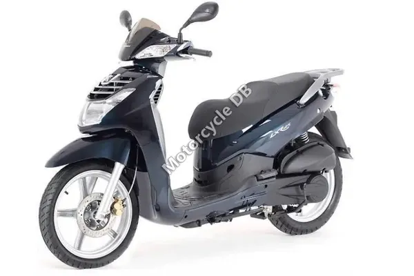 2010 Peugeot LXR