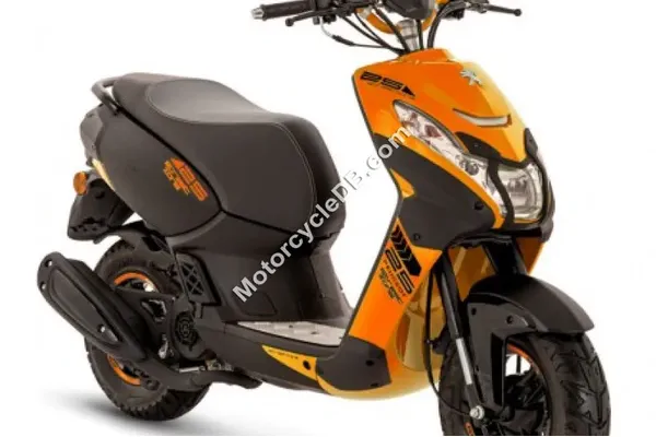 2022 Peugeot Streetzone 50