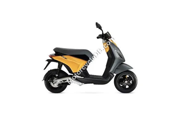 2022 Piaggio 1