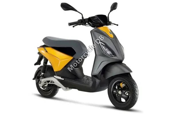 2023 Piaggio 1 Plus