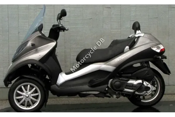 2011 Piaggio MP3 LT