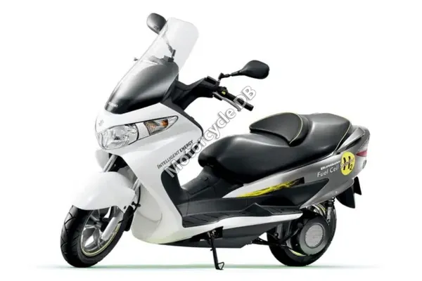 2011 Suzuki Burgman Fuel Cell