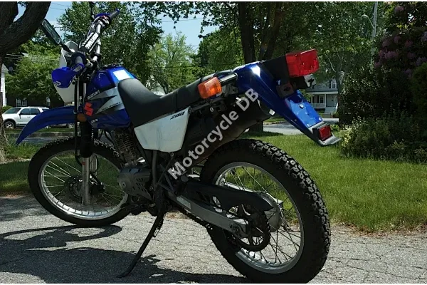 2004 Suzuki DR200SE
