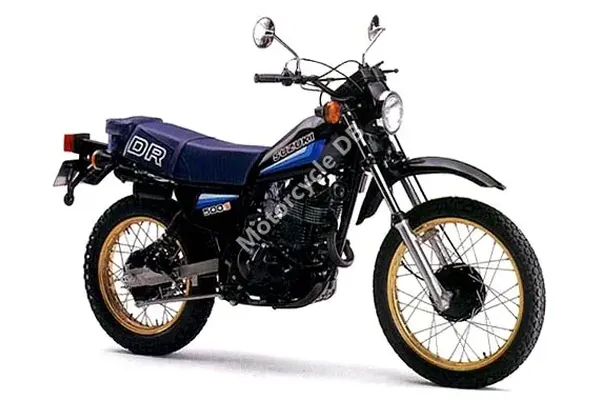 1982 Suzuki DR 500 S