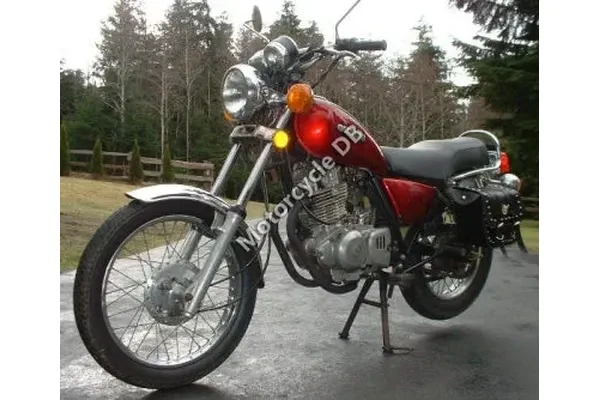 1984 Suzuki GNX 250 E