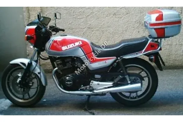 1983 Suzuki GNX 250 E