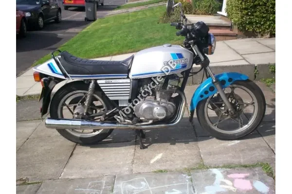 1982 Suzuki GSX 250 E