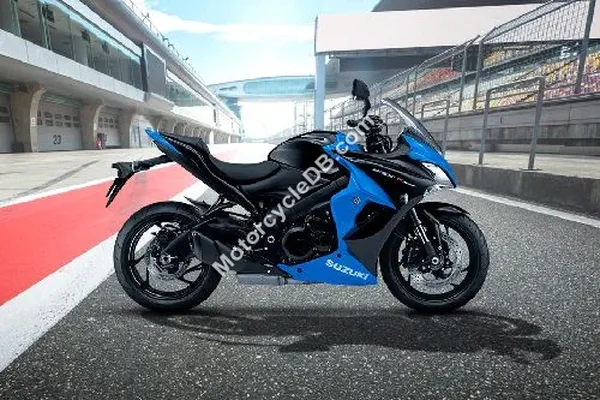 2022 Suzuki GSX-S1000F