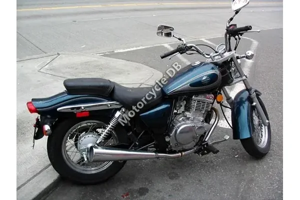 2004 Suzuki GZ 250
