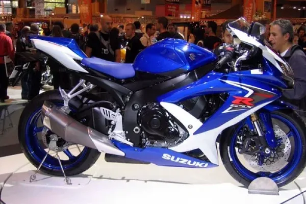 2025 Suzuki GSX-R600