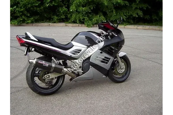1998 Suzuki RF 900 R