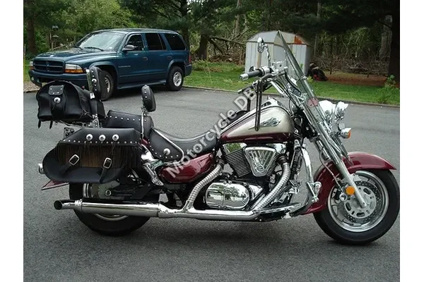 2000 Suzuki VL 1500 LC Intruder