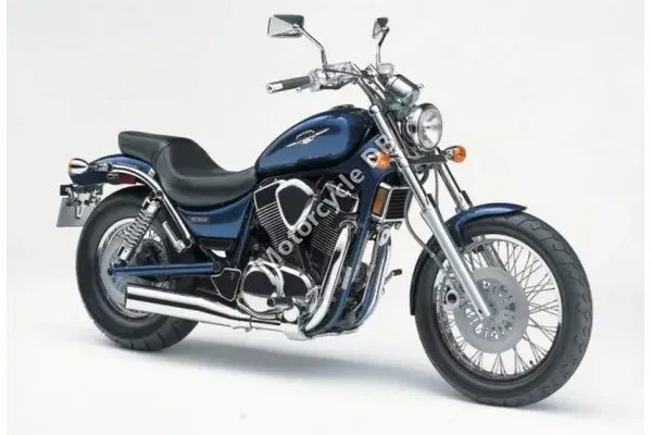2005 Suzuki Boulevard S83