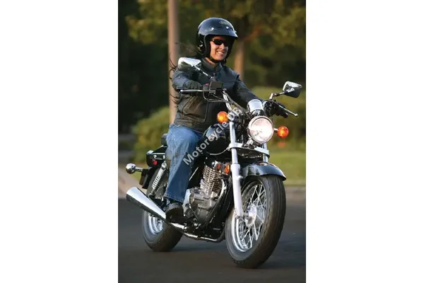 2007 Suzuki GZ 250