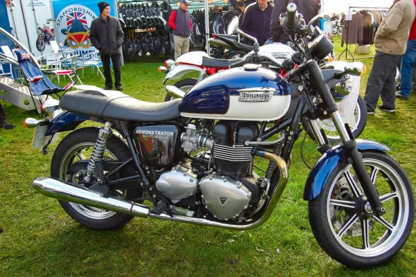 2025 Triumph Bonneville Speedmaster