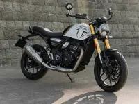 2025 Triumph Speed 400 - photo 1