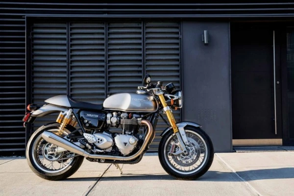 2020 Triumph Thruxton 1200 R