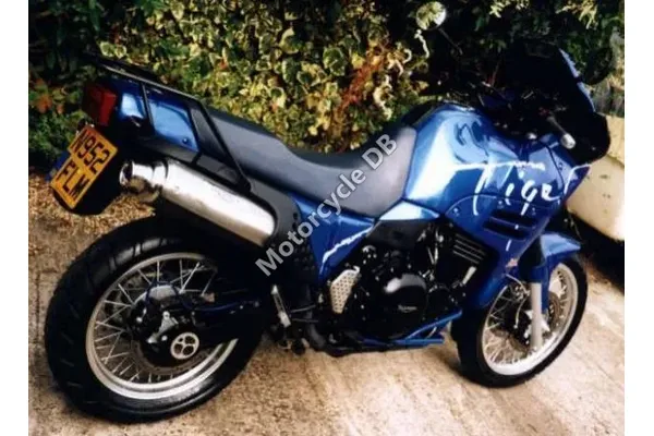 1996 Triumph Tiger 900