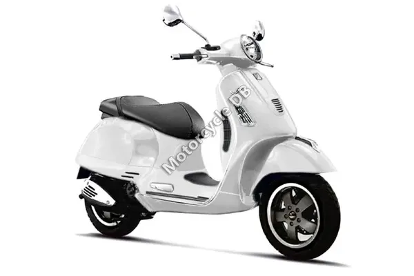 2010 Vespa GTS 125