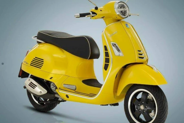 2019 Vespa GTS 300 SuperSport