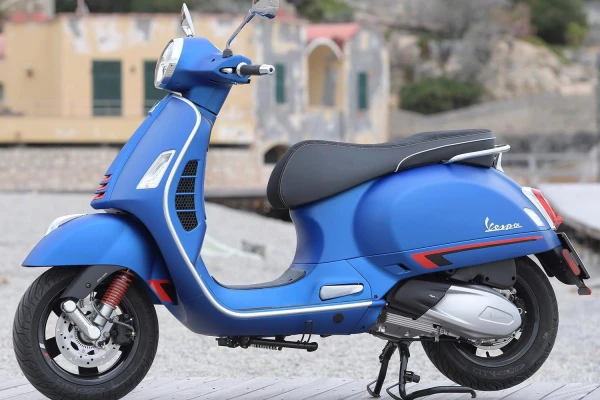2019 Vespa GTS Super 300