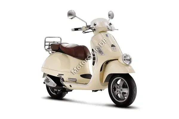 2007 Vespa GTV 125