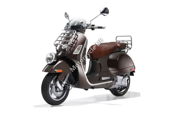 2011 Vespa GTV 300